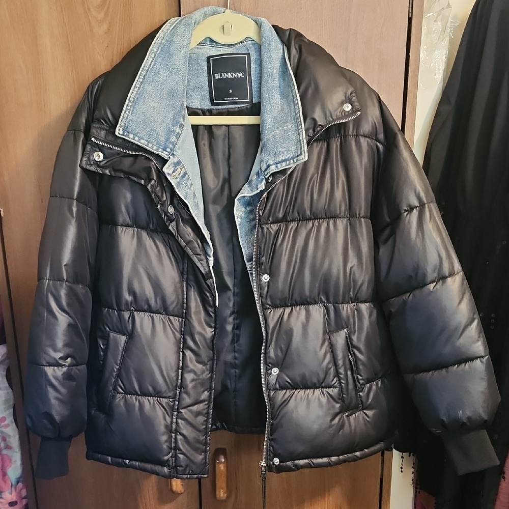 Blank NYC Run The Show Jacket Puffer and DENIUM! WOMENS  Small! NWT